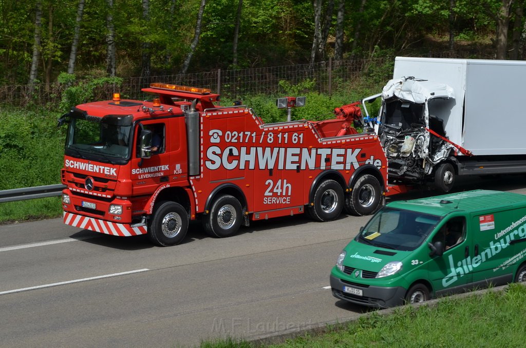 Schwerer VU A 1 Rich Saarbruecken kurz vor AK Leverkusen P8962.JPG - Miklos Laubert